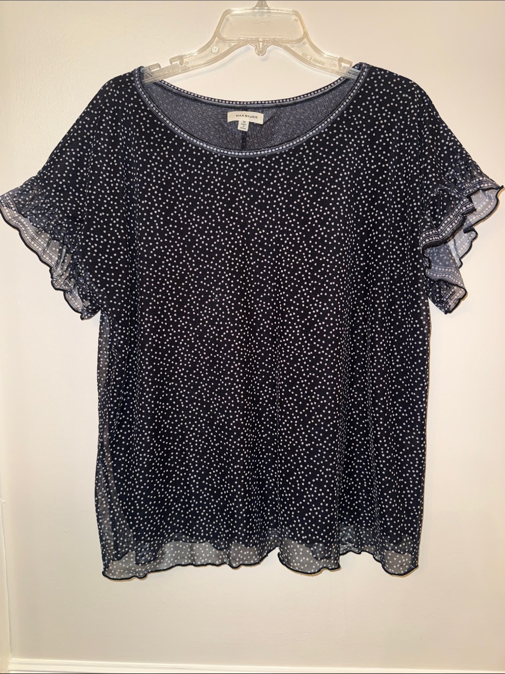 Max Studio Polka Dot Blouse size 1X plus size lettuce edges